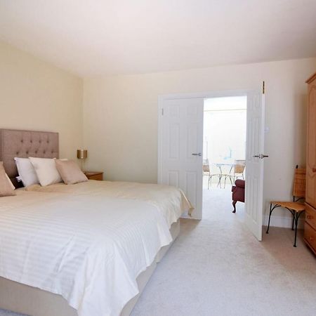The Garden Suite Lyme Regis Eksteriør billede