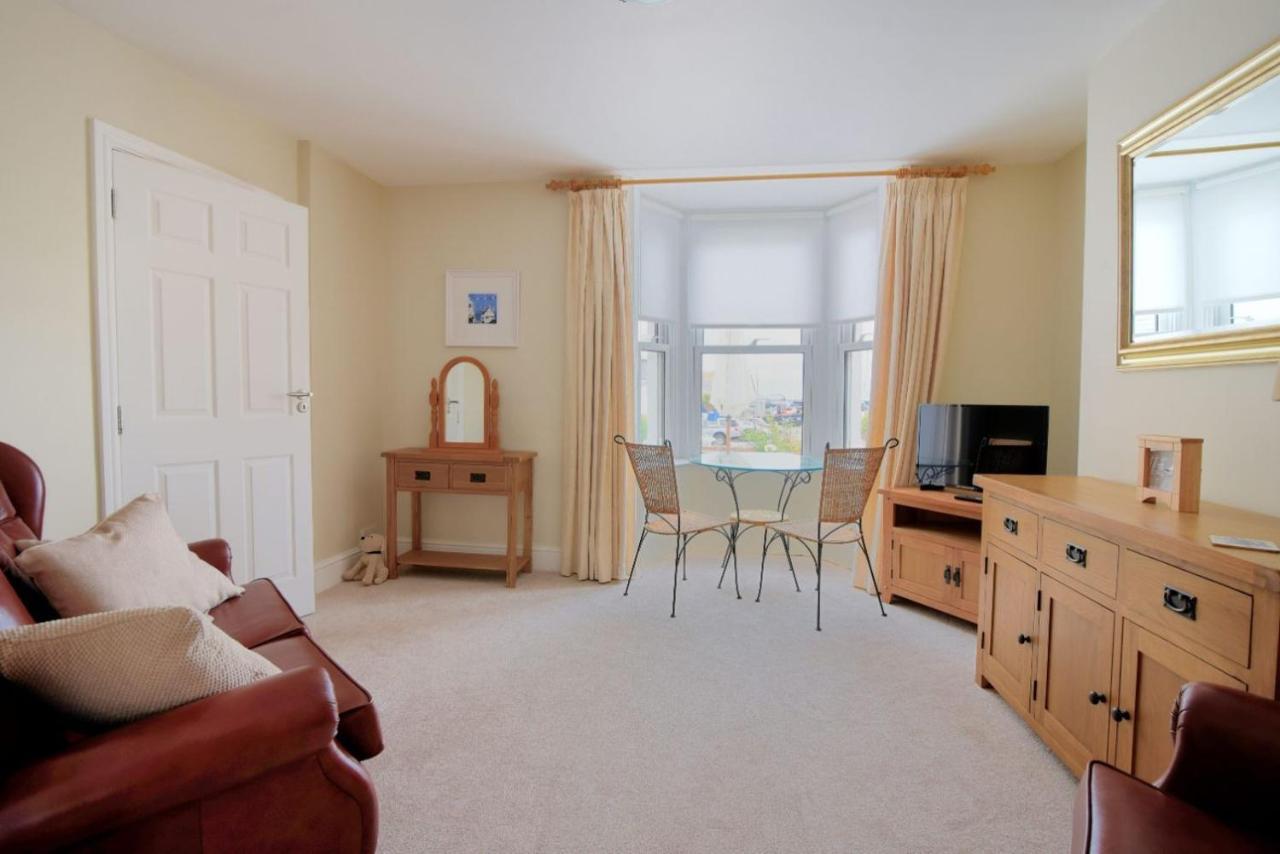 The Garden Suite Lyme Regis Eksteriør billede