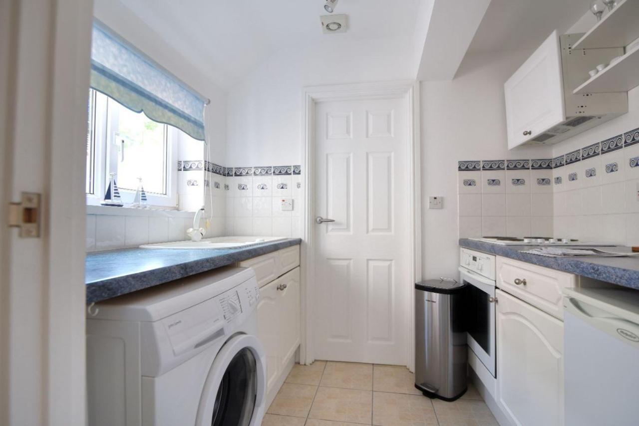 The Garden Suite Lyme Regis Eksteriør billede